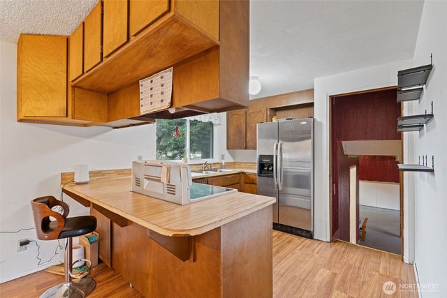 864 Overlook Drive, Morton, WA 98356