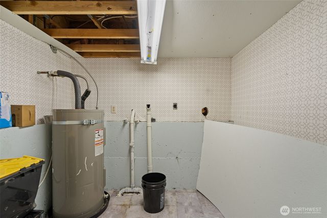 864 Overlook Drive, Morton, WA 98356