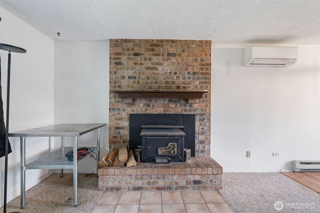 864 Overlook Drive, Morton, WA 98356