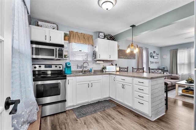 1622 Sherwin Avenue, Eau Claire, WI 54701