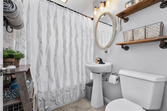 1622 Sherwin Avenue, Eau Claire, WI 54701