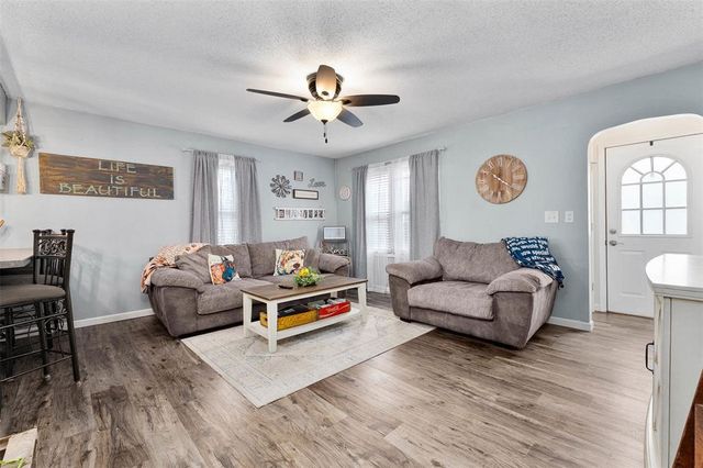 1622 Sherwin Avenue, Eau Claire, WI 54701