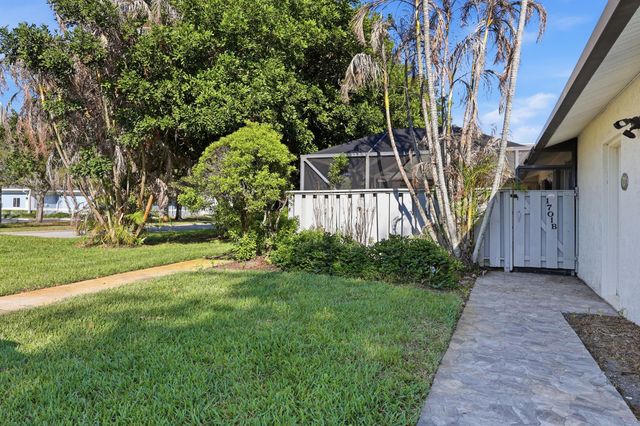 1701 Mariners Cove, Fort Pierce, FL 34950