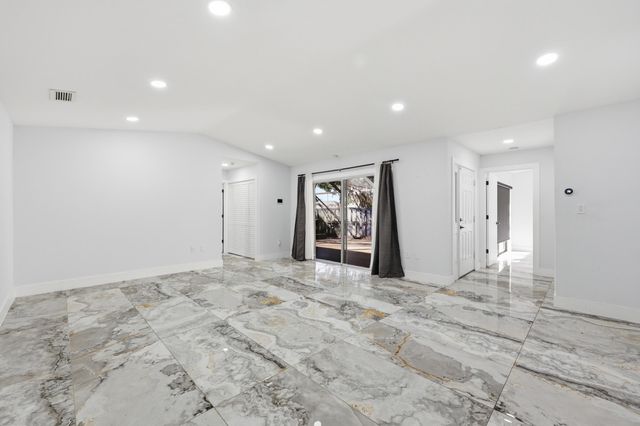 1701 Mariners Cove, Fort Pierce, FL 34950