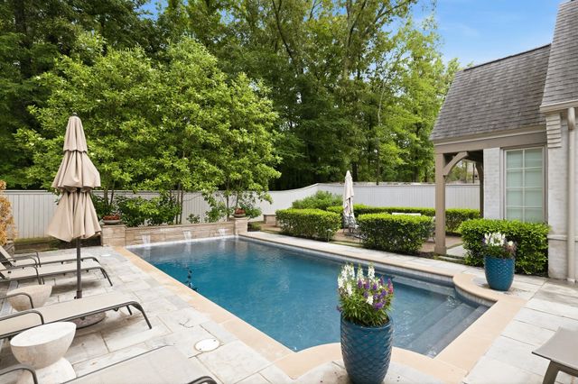 2968 WINDSTONE CV, Germantown, TN 38138
