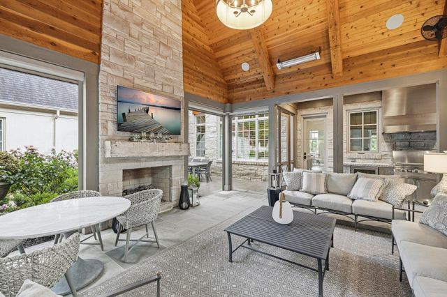 2968 WINDSTONE CV, Germantown, TN 38138