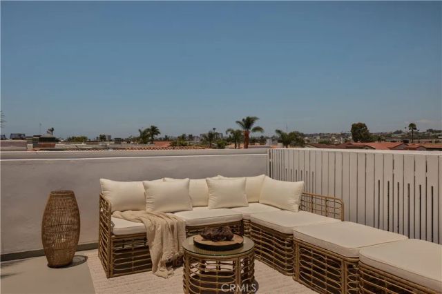 809 Via Lido Soud, Newport Beach, CA 92663