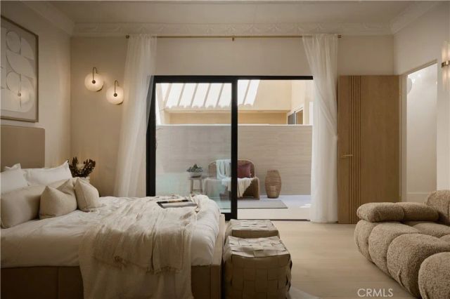 809 Via Lido Soud, Newport Beach, CA 92663