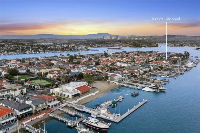 809 Via Lido Soud, Newport Beach, CA 92663