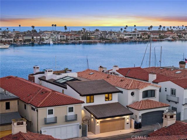 809 Via Lido Soud, Newport Beach, CA 92663