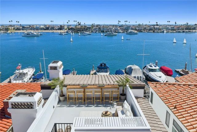 809 Via Lido Soud, Newport Beach, CA 92663