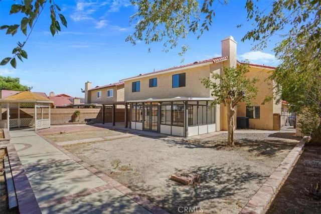 1311 Herzel, Lancaster, CA 93535