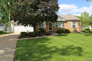 10501 Saint Michael Lane, St Ann, MO 63074