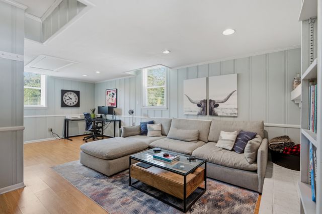 256 Blackman Rd, Nashville, TN 37211