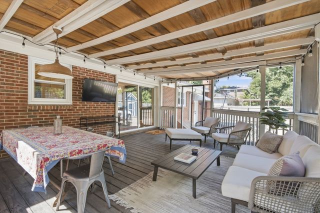 256 Blackman Rd, Nashville, TN 37211