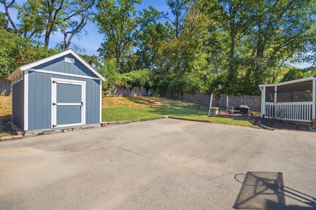 256 Blackman Rd, Nashville, TN 37211