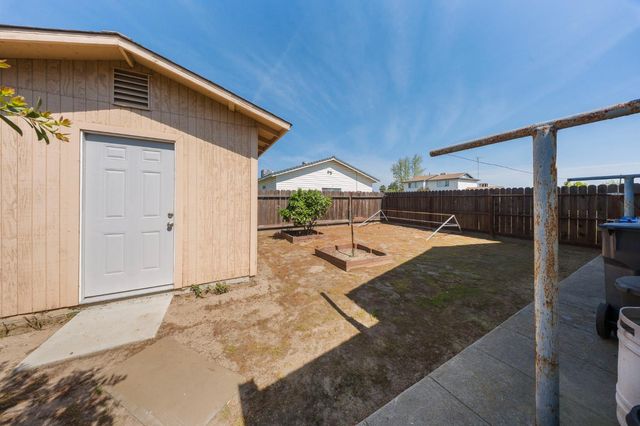 1391 S Orange St, Turlock, CA 95380
