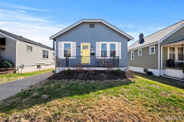 6228 Marquette Avenue, St Louis, MO 63139