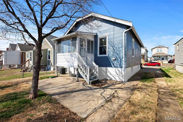 6228 Marquette Avenue, St Louis, MO 63139