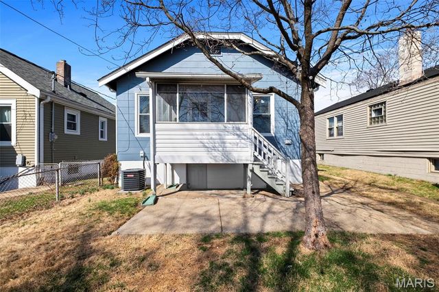 6228 Marquette Avenue, St Louis, MO 63139