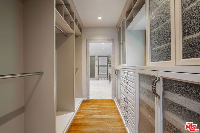 11159 La Maida Street, Los Angeles, CA 91601