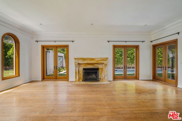 11159 La Maida Street, Los Angeles, CA 91601