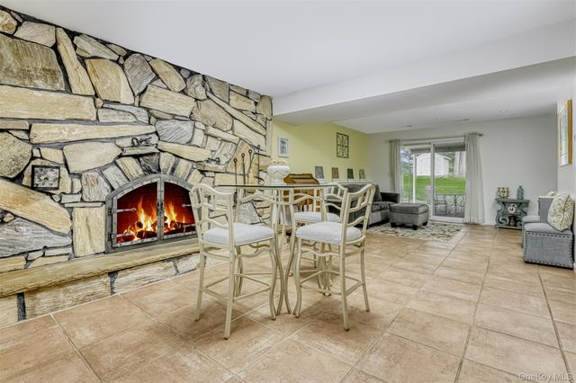 16 Ferndale Road, New City, NY 10956