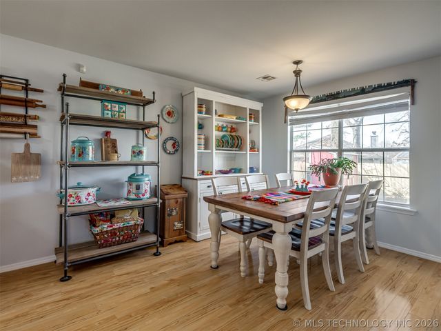 6108 S Waco Avenue, Tulsa, OK 74132