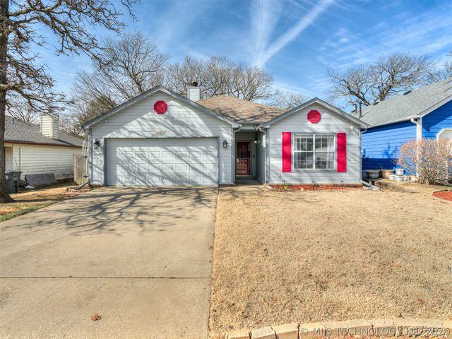 6108 S Waco Avenue, Tulsa, OK 74132