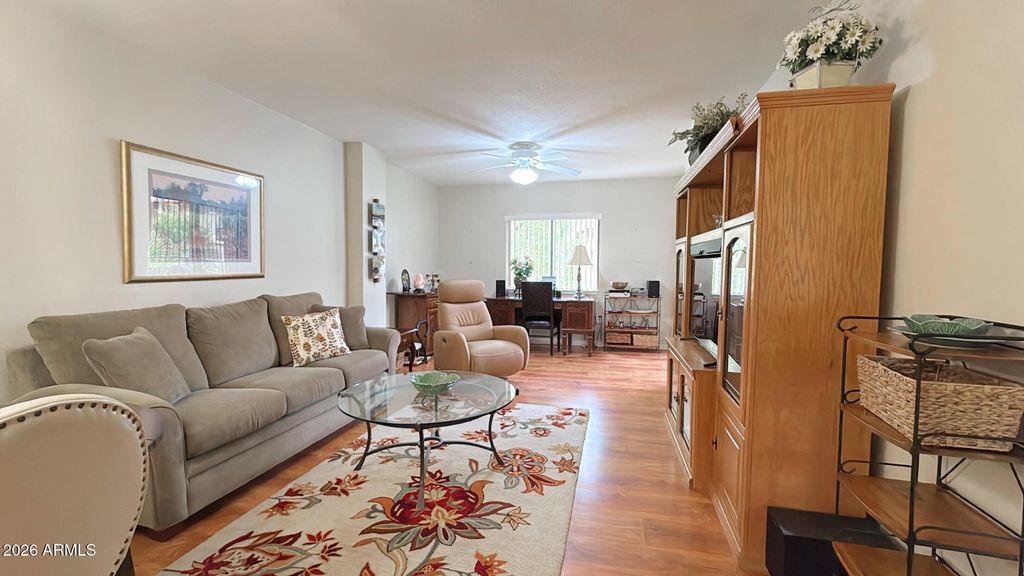 10330 W Thunderbird Boulevard B203, Sun City, AZ 85351 — photo 4