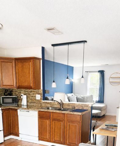 154 Rahway Road Apt A, Goose Creek, SC 29445