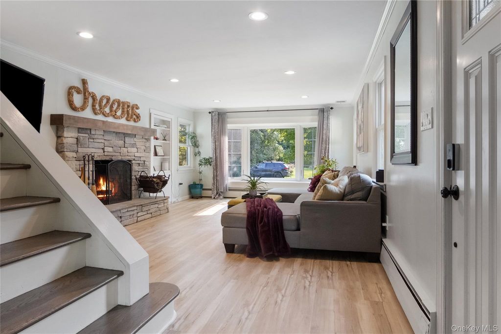 23 Wheeler Place W, West Nyack, NY 10994 — photo 4