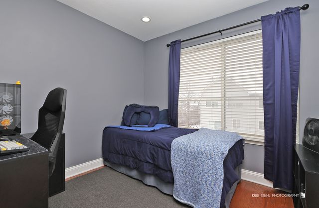 1493 Saint James Court, Gurnee, IL 60031