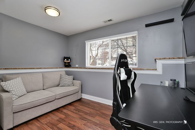 1493 Saint James Court, Gurnee, IL 60031