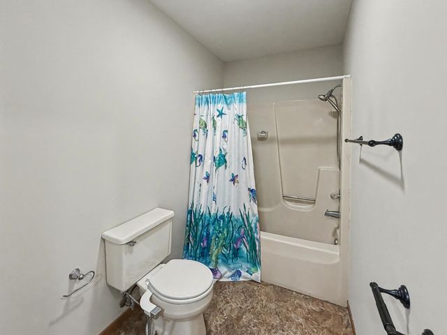 707 E Ash Street, Watseka, IL 60970