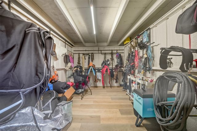 137 Silver Saddle Circle, Weatherford, TX 76087