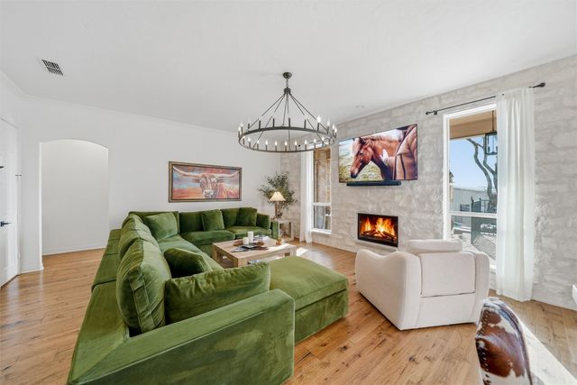 137 Silver Saddle Circle, Weatherford, TX 76087