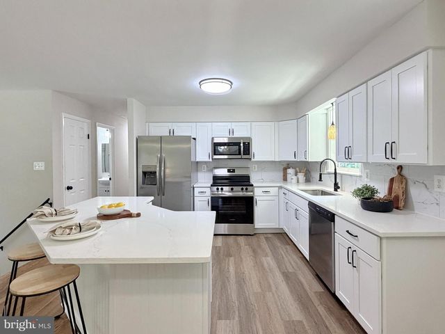 105 JENKINS DR, Indian Head, MD 20640