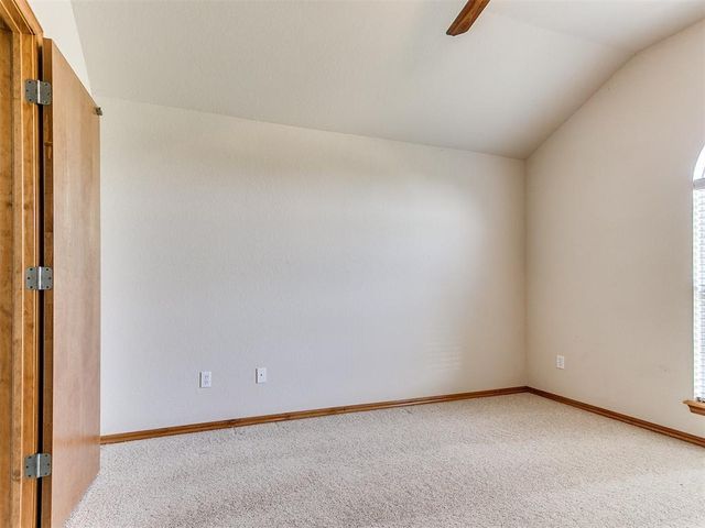 8233 Greer Way, Oklahoma City, OK 73132