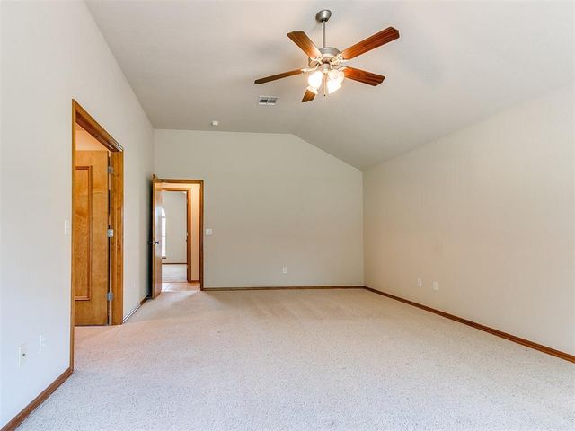 8233 Greer Way, Oklahoma City, OK 73132