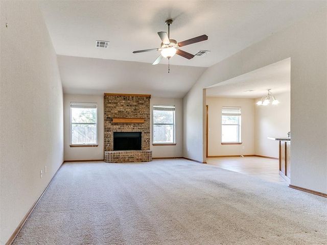 8233 Greer Way, Oklahoma City, OK 73132