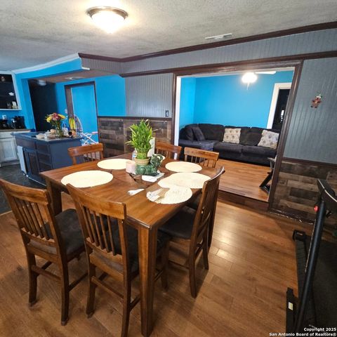 2006 Virginia, San Antonio, TX 78203