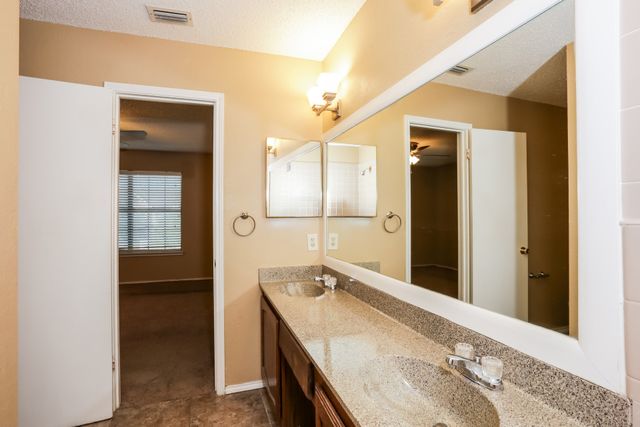 4149 Stinwick Lane, Grand Prairie, TX 75052