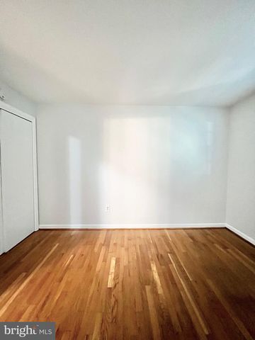 1556 BRUTON CT, Mclean, VA 22101