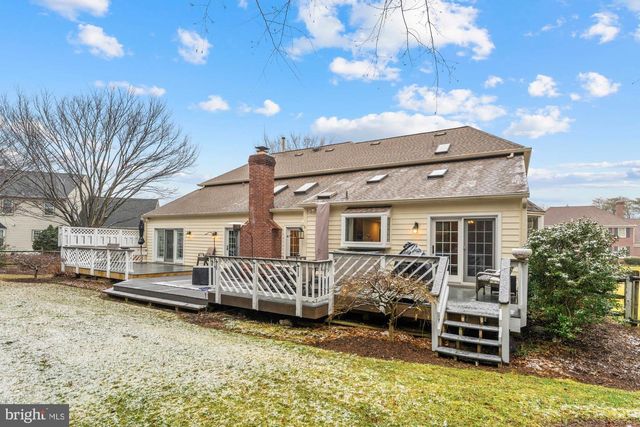 15197 WETHERBURN DR, Centreville, VA 20120