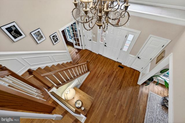 15197 WETHERBURN DR, Centreville, VA 20120