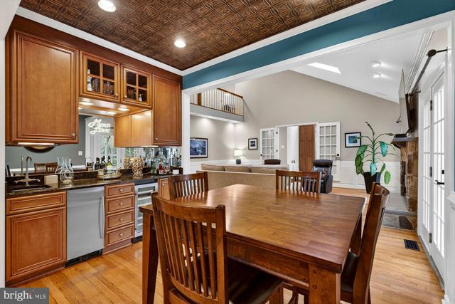 15197 WETHERBURN DR, Centreville, VA 20120