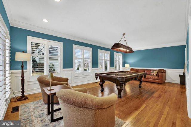 15197 WETHERBURN DR, Centreville, VA 20120