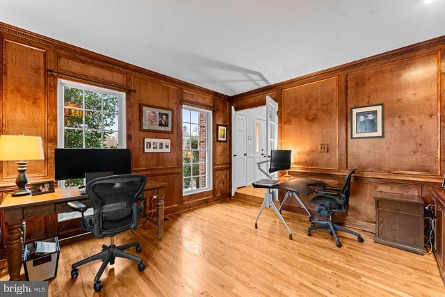 15197 WETHERBURN DR, Centreville, VA 20120