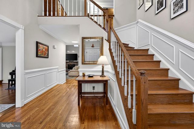 15197 WETHERBURN DR, Centreville, VA 20120